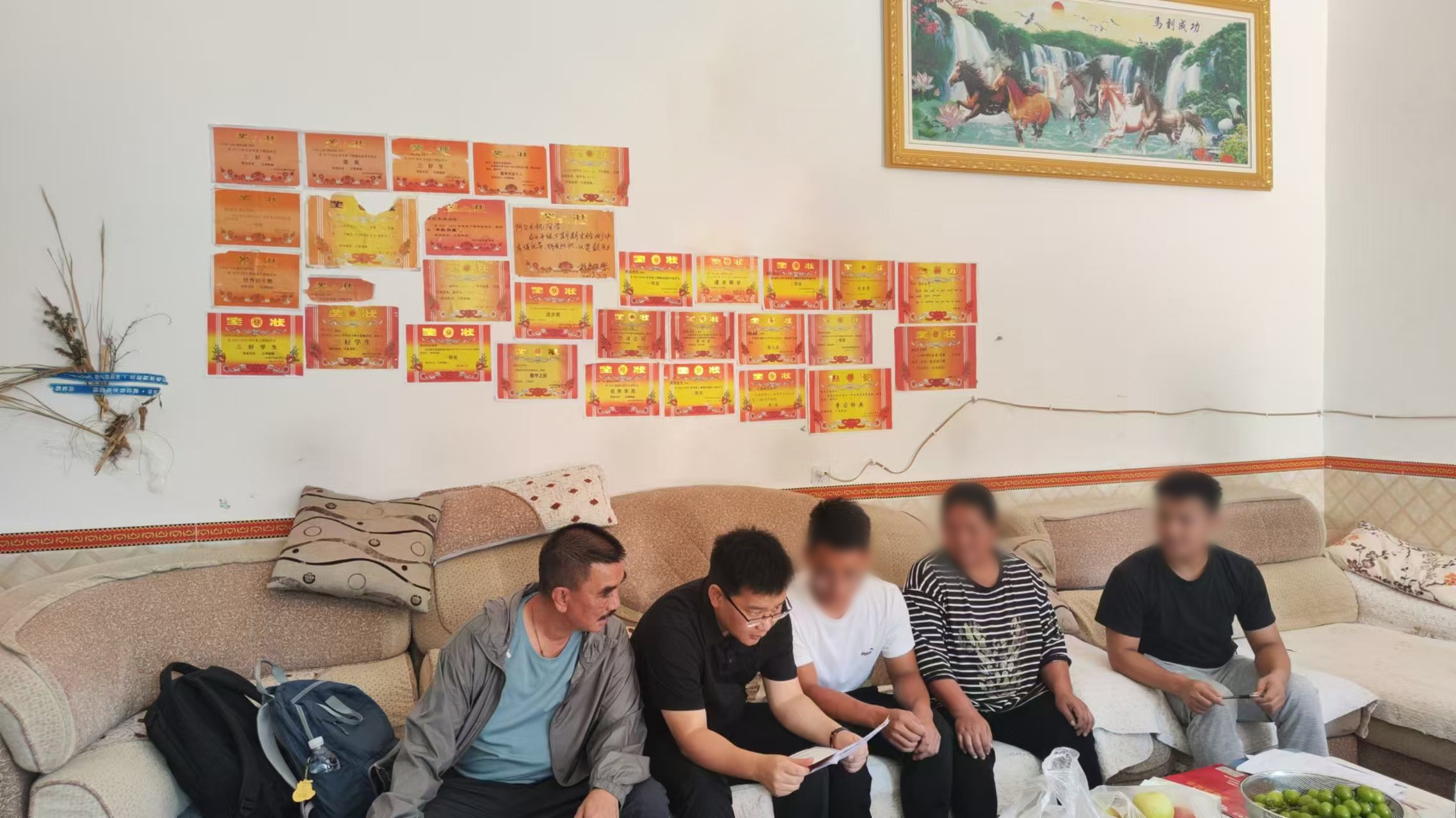 鹏鼎公益：爱与希望的传递之路